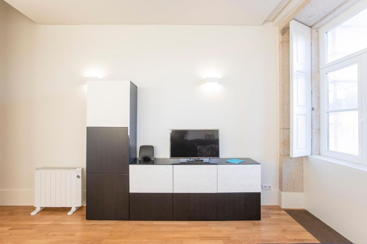 Modern 2Br Duplex Downtown By Art District By Lovelystay Porto Bagian luar foto